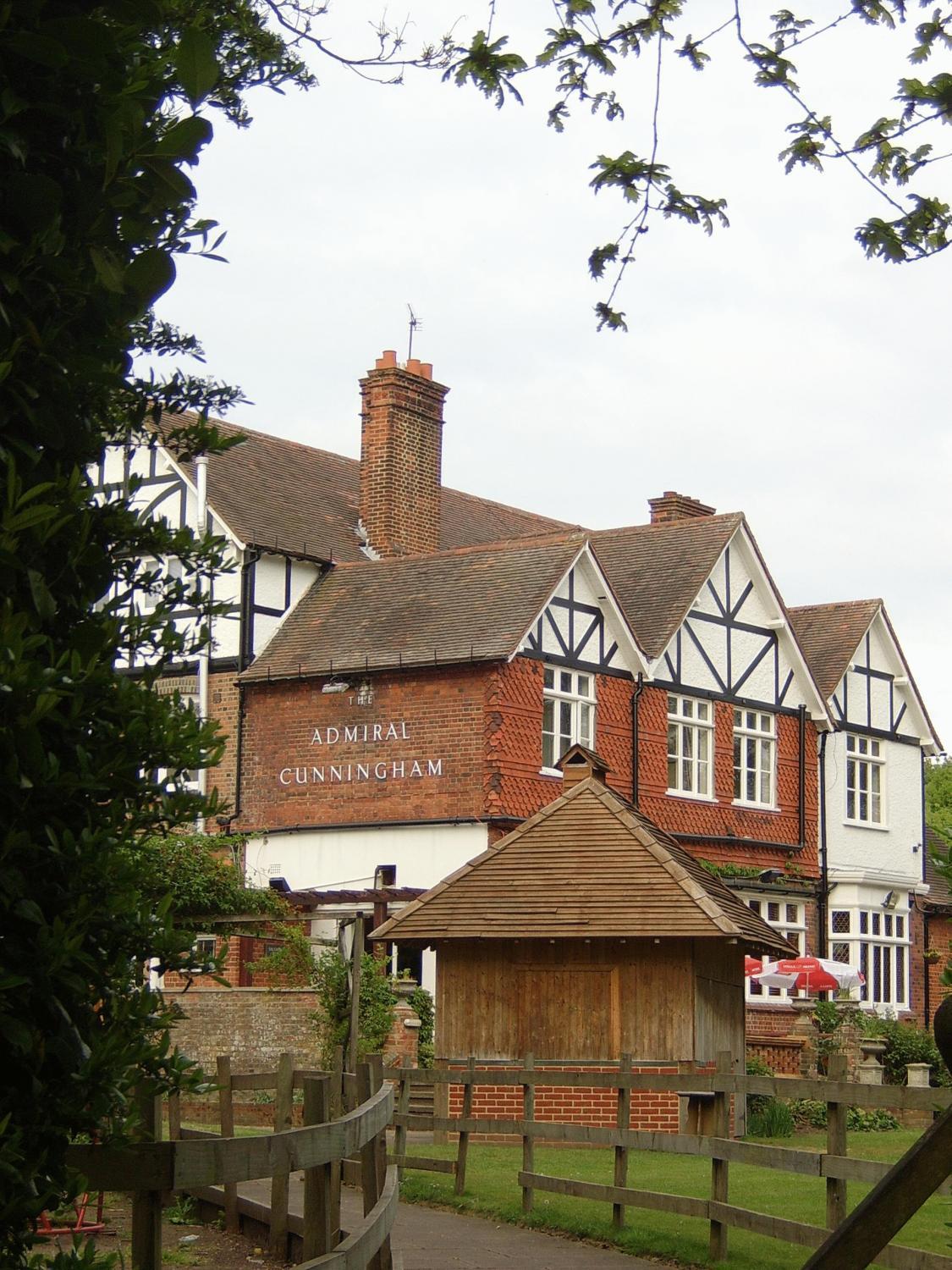 The Admiral Cunningham Hotel Bracknell Esterno foto